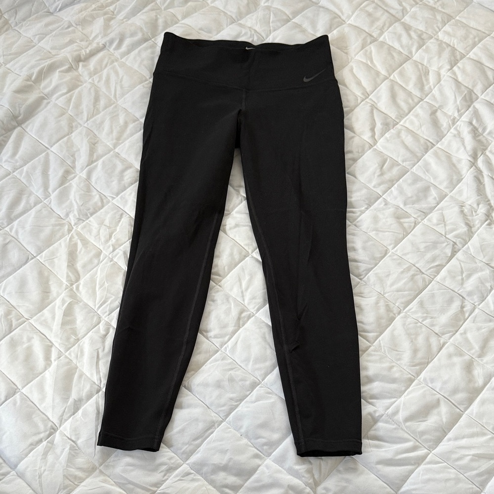 Women’s Black Nike Leggings